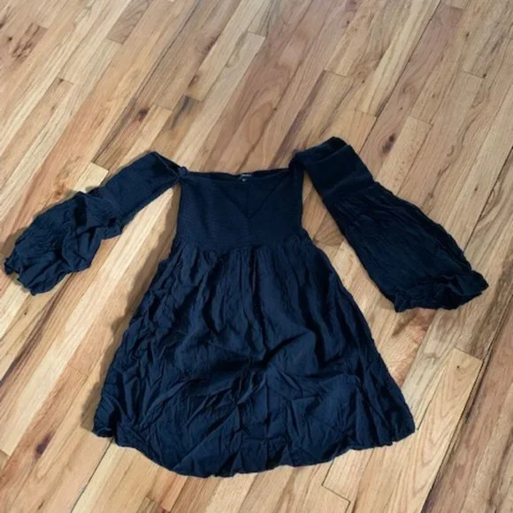 black short dress forever 21 Forever 21 Lace-Up Bodycon Mini Dress Black